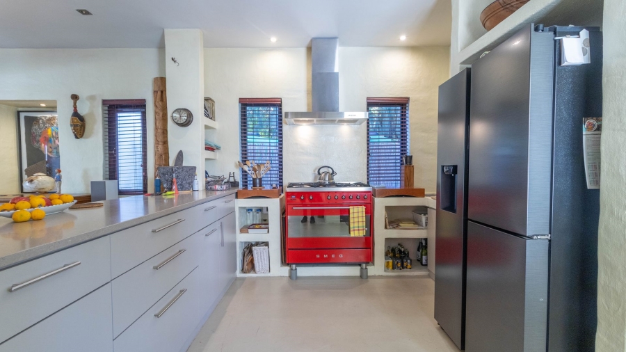 4 Bedroom Property for Sale in Riebeek Kasteel Western Cape